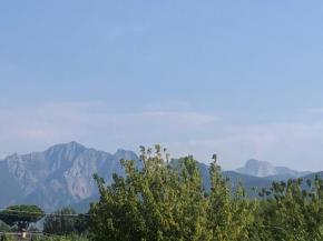 Versilia Villina Lola